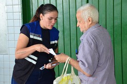 Campanha Gentileza nunca  demais  levada ao TI Macaxeira nesta quarta (11) (Foto: Divulgao)