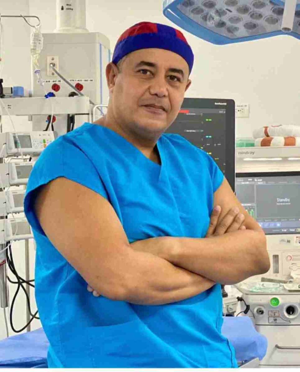 Edwin Arrieta era cirugio plstico em um hospital de Barranquilla (Crdito: Tania Jattin)