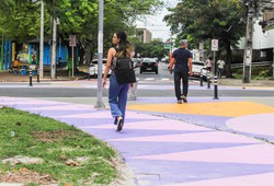 reas de redesenho urbano reduzem em 37,7%  ndice de sinistros de trnsito com vtimas no Recife, diz estudo (Foto: Intervenes urbanas ajudam a deixar trnsito menos violento )