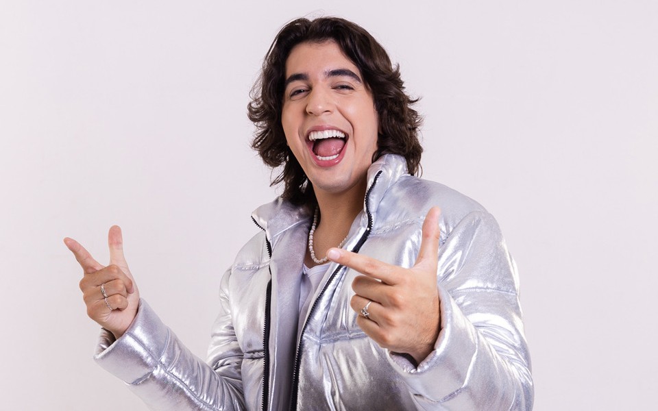 Cearense Felipe Amorim é o 2º cantor mais ouvido no Spotify Brasil em 2023