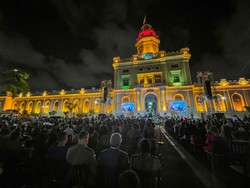 Depois das apresentaes artsticas, o Quartel do Derby foi aberto para visitao e o pblico presente no evento pde conhecer as instalaes histricas