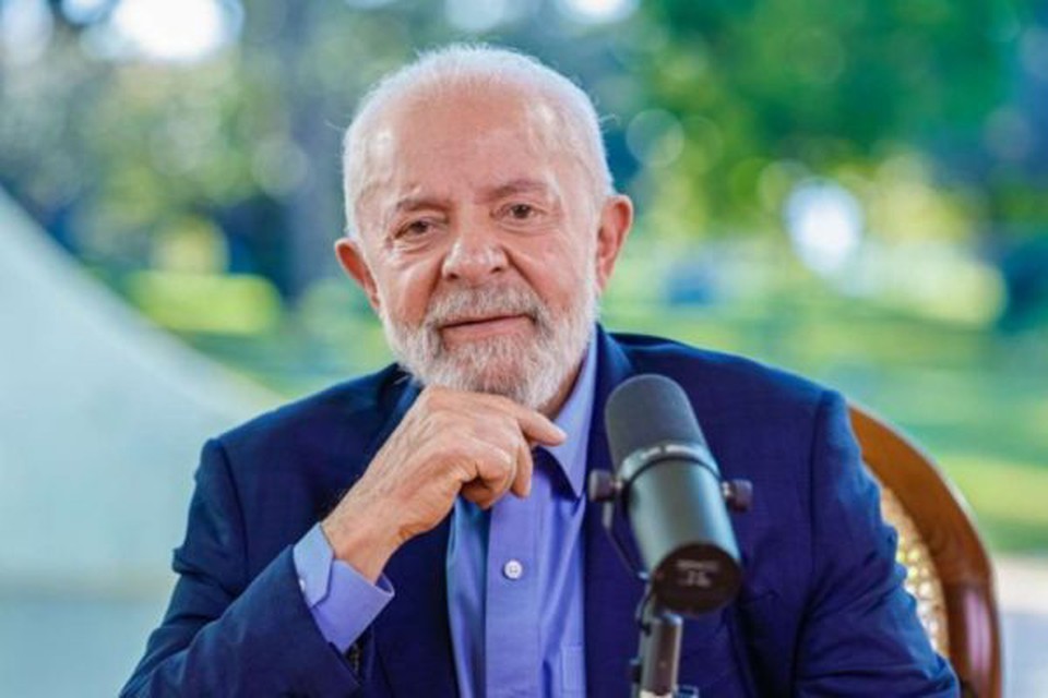 Lula sobre salrio mnimo: ''Se eu acho que vou resolver o problema da economia brasileira apertando o mnimo do mnimo, eu estou desgraado. Eu no vou para o cu. Eu ficaria no purgatrio'' 
 (Crdito: Ricardo Stuckert / PR)