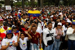 Urnas so fechadas aps 12 horas de votao nas eleies da Venezuela (Juan Carlos CISNEROS / AFP
)
