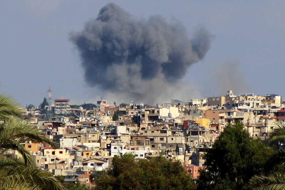 Bombardeios ocorreu na regio de Qana, no sul do Lbano (foto: Kawnat HAJU / AFP)