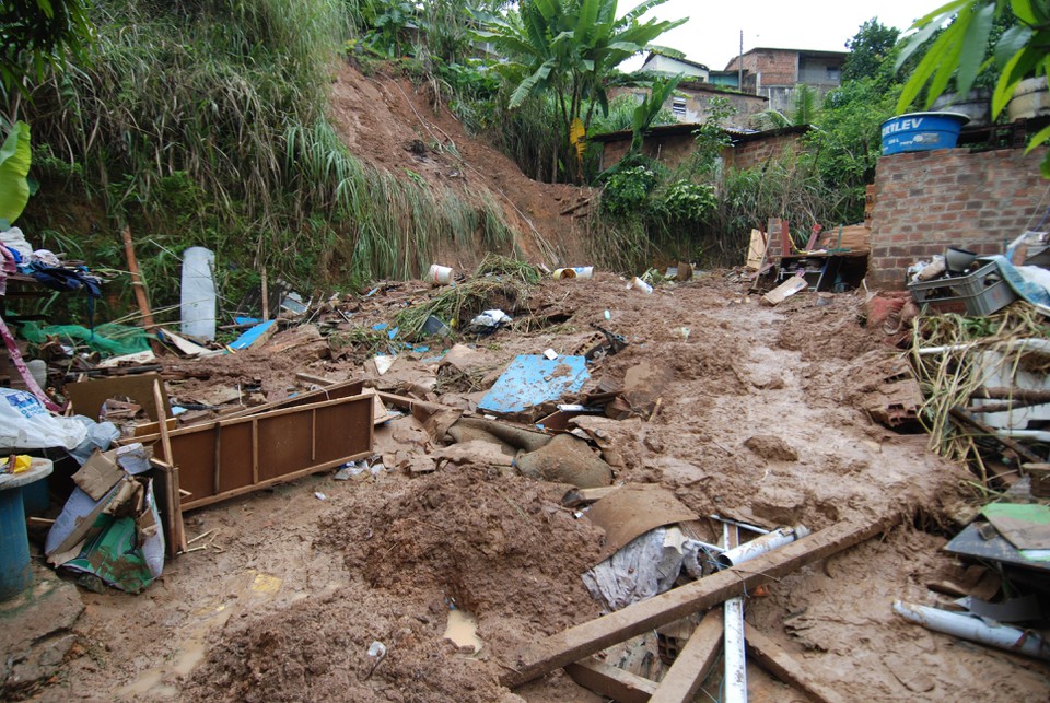 Enchentes castigaram Pernambuco  (Foto: Arquivo/DP)