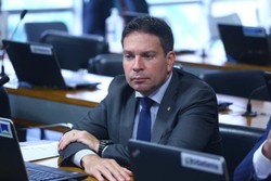 Ramagem, ex-diretor da Abin, depe  PF por cerca de duas horas em Braslia (foto: Vinicius Loures/Cmara dos Deputados)