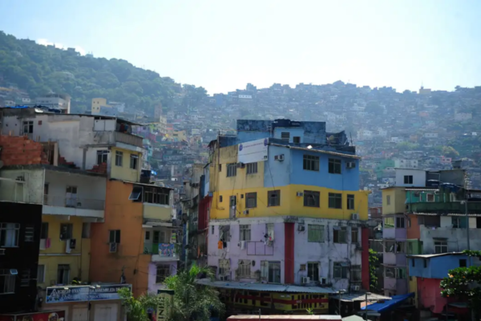 Existe diferentes categorias para julgar a 'maior' favela do Brasil (Crdito: Agncia Brasil)