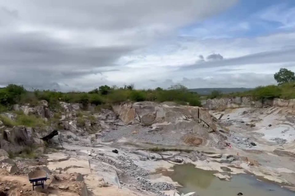 Delegacia de Caruaru recebeu pessoas detidas  (Foto: Divulgao)