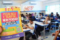 Escola Tcnica do Recife recebe ao da Semana Nacional do Trnsito contra surf e amorcegamento nos nibus (Foto: Divulgao)