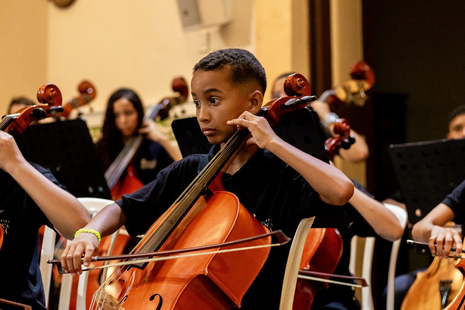 Orquestra Infantil, que rene alunos de nvel iniciante de instrumentos de cordas (Augusto Cataldi/Ascom OCC)