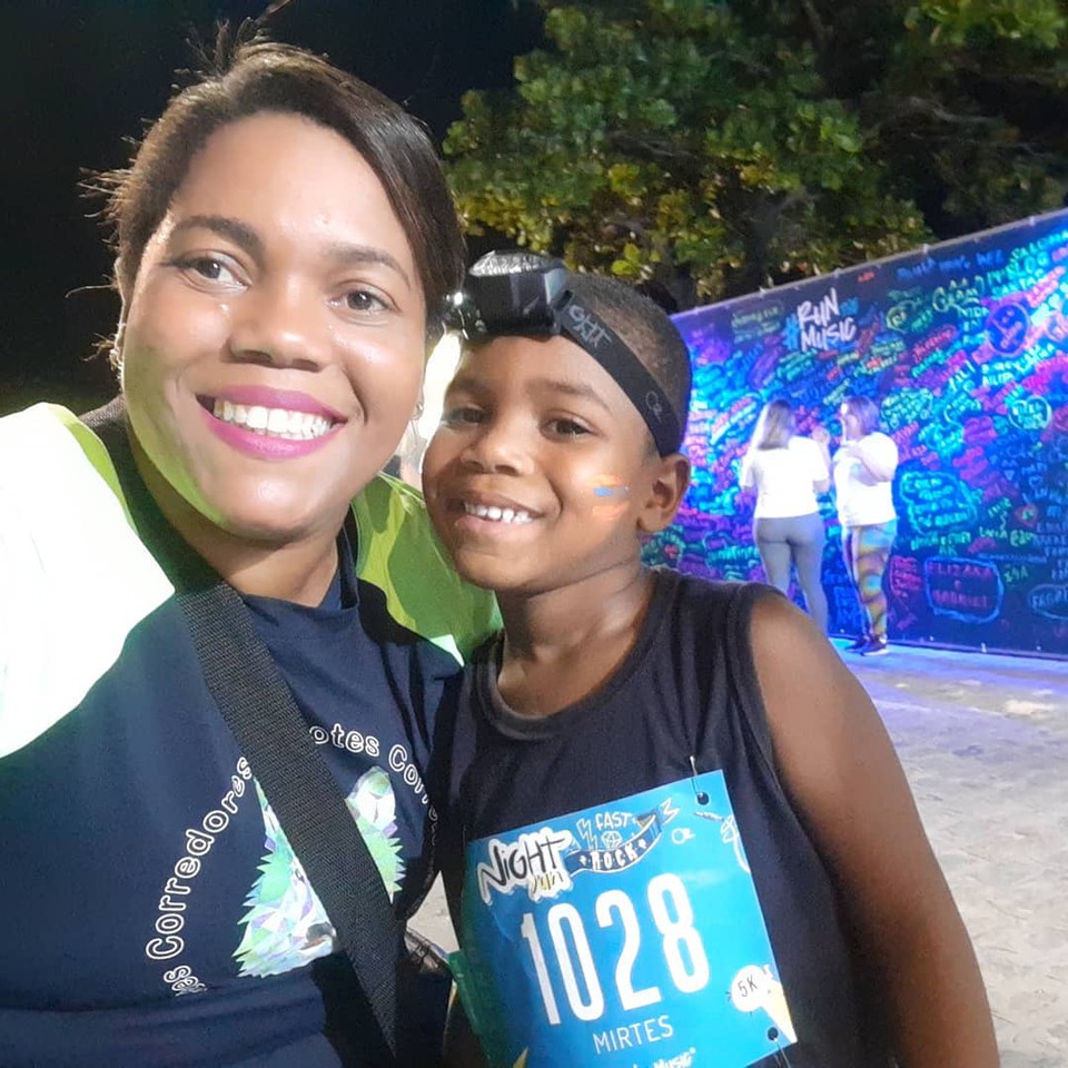 O garoto morreu em 2020, aos 5 anos, após cair de um dos prédios conhecidos como "Torres Gêmeas", onde Mirtes trabalhava, no Centro do Recife (Foto: Reprodução/Instagram)