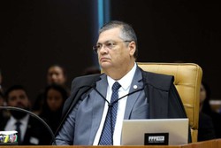 Dino autorizou apenas a aplicao da verba derivada das emendas pix para obras que j estejam em andamento