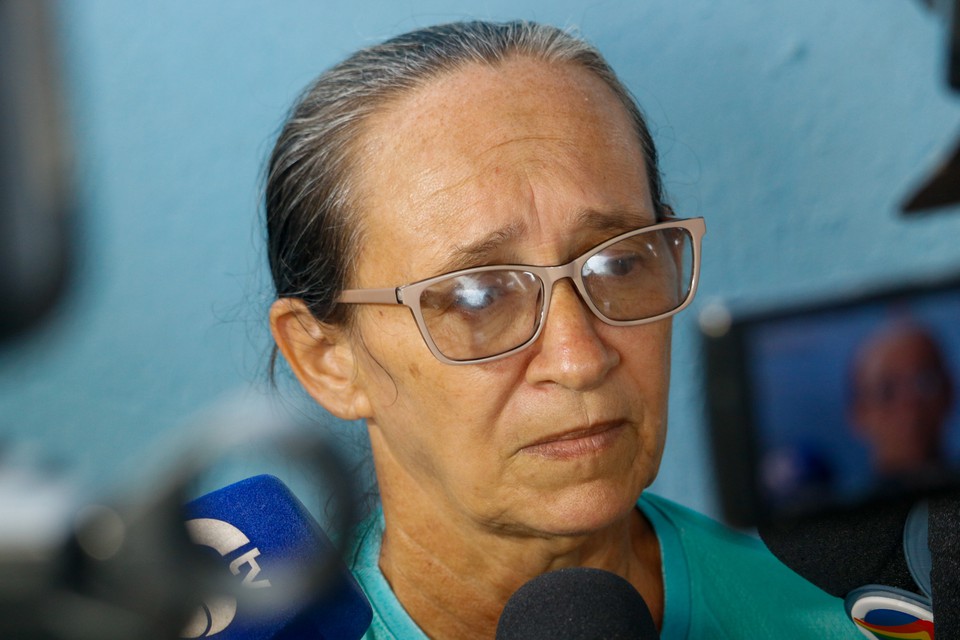 Íris Chaves, mãe de Raquel  (Foto: Marina Torres/DP)