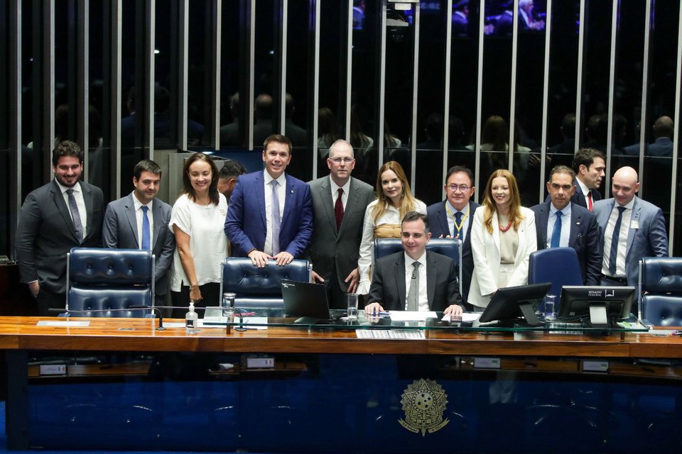 O novo texto aprovado prev a manuteno da iseno de tributos como PIS, Cofins, CSLL e Imposto de Renda em 2024 com uma reduo gradual a partir de 2025 (Foto: Divulgao)