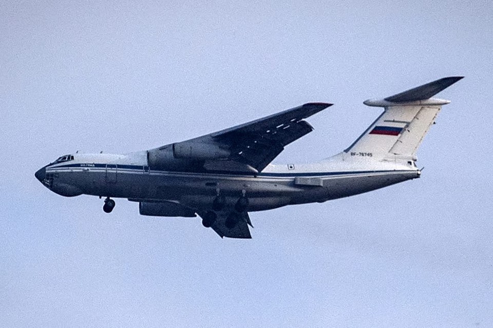 Avio Ilyushin-76 (Foto: Fadel Senna/AFP)