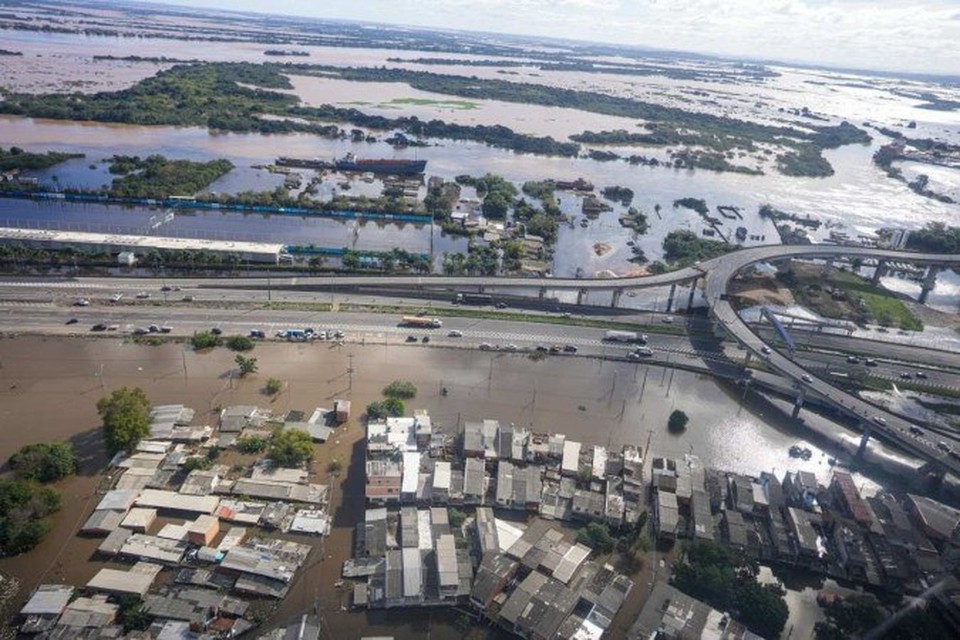  (Desde o dia 29 de abril os princiais rios do Rio Grande do Sul comearam a transbordar em funo do grande volume de chuvas - (crdito: Mauricio Tonetto / Secom)
)