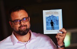 Livro que rene textos do historiador Pereira da Costa ser lanado na APL (Foto: Leopoldo Conrado Nunes)