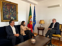 Em Portugal, governadora Raquel Lyra cumpre agenda com secretrio de Estado das Comunidades Portuguesas (Foto: Divulgao/ Secom)