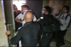 Polcia israelense detm um gendarme francs no Domnio Eleona (Igreja do Pater Noster) em Jerusalm