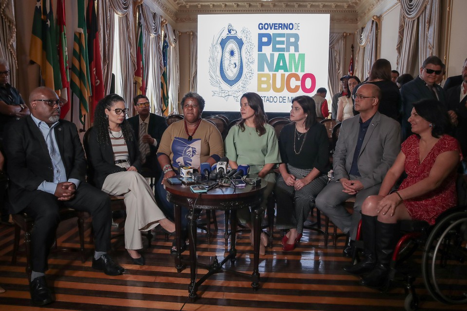 Solenidade aconteceu no Palcio das Princesas  (Foto: Rafael Vieira/DP)