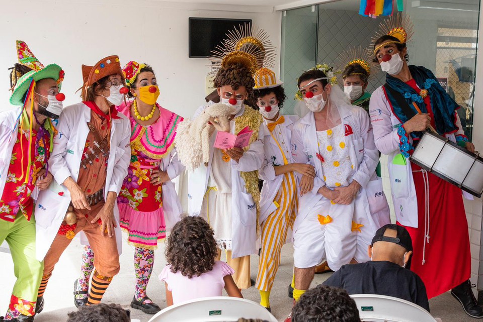 Palhaos vo fazer arraial em hospitais  (Foto: Divulgao)