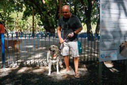  Devotos de So Francisco levam animais para bno no Recife: Experincia divina, diz tutor  (Foto: Marina Torres/DP )