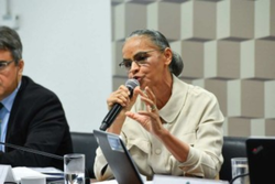 Marina Silva defende pena mais rigorosa para quem provocar queimadas (Crdito: Roque de S/Agncia Senado)