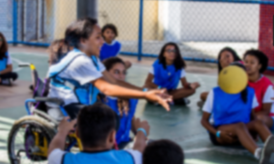 O curso  voltado para professores da Educao Bsica e ser realizado em trs meses, totalizando 180 horas (Foto: Divulgao/UFPE)