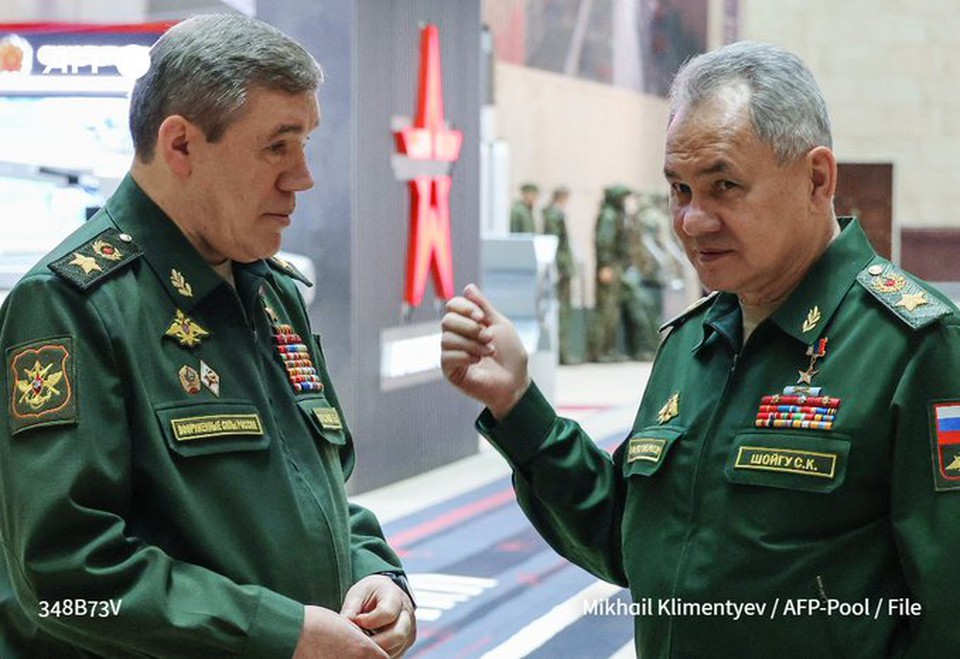 Shoigu e Valery Gerasimov so acusados de cometerem crimes de guerra  (foto: Mikhail Klimentyev / AFP-Pool / File )