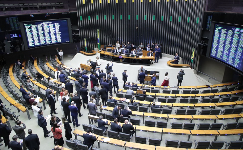 Caso o projeto seja aprovado pelos parlamentares, o aborto realizado aps 22 semanas de gestao ser punido com recluso de seis a 20 anos em todos esses casos e tambm no caso de gravidez resultante de estupro (Foto: Mrio Agra/Cmara dos Deputados)