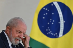 Achei que tinha rachado o crebro, diz Lula sobre acidente domstico (foto: AFP)