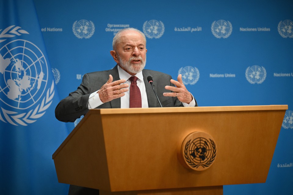 Lula durante entrevista coletiva em Nova York (foto: ANGELA WEISS / AFP)