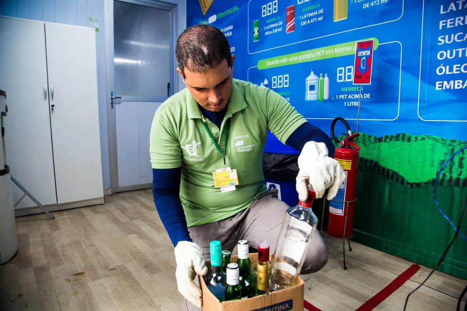 Neoenergia troca reciclveis por desconto em conta de luz  (Foto: Divulgao)