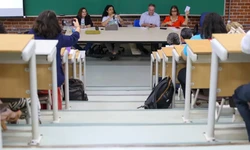 Professores universitrios retomam atividades aps 70 dias de greve (foto: Fabio Rodrigues-Pozzebom/ Agncia Brasil)