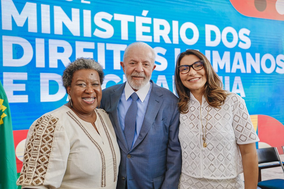 Prioridade  cuidar da diversidade da populao, disse a ministra (foto: Ricardo Stuckert / PR)