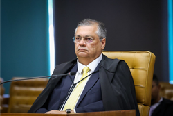 O ministro do STF entendeu que h ''discriminao e injustia''