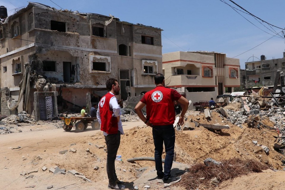 Agentes da Cruz Vermelha na Faixa de Gaza (Foto: CICV/Reproduo)