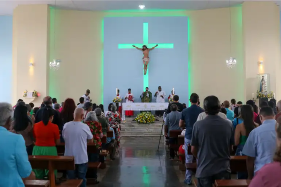 Ao total so 50.934 so igrejas ou templos religiosos (Crdito: Agncia Brasil)