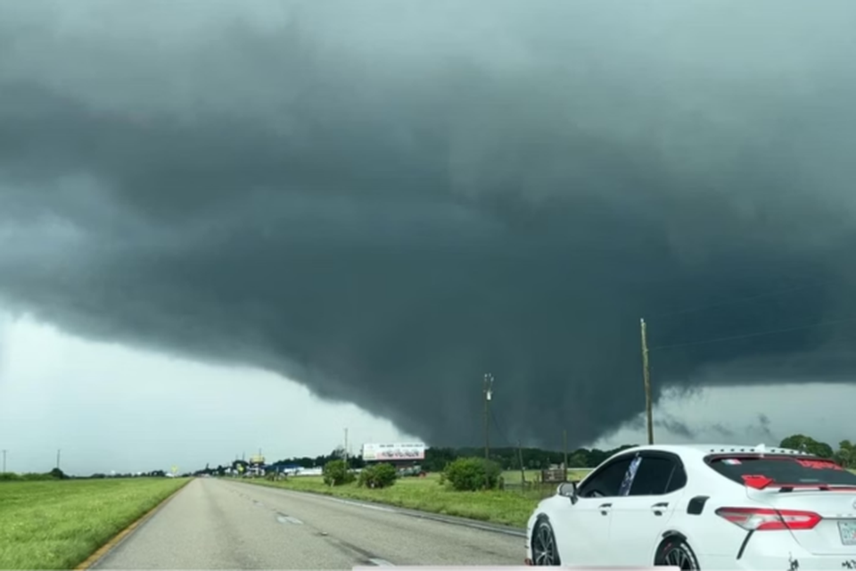 O risco de tornados vai aumentar ao longo da manh e tarde de hoje (Crdito: Reproduo)