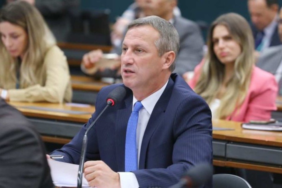  preciso dar condies dignas de trabalho aos agentes socioeducativos, defende deputado Sanderson (Foto: Vinicius Loures / Cmara dos Deputados)