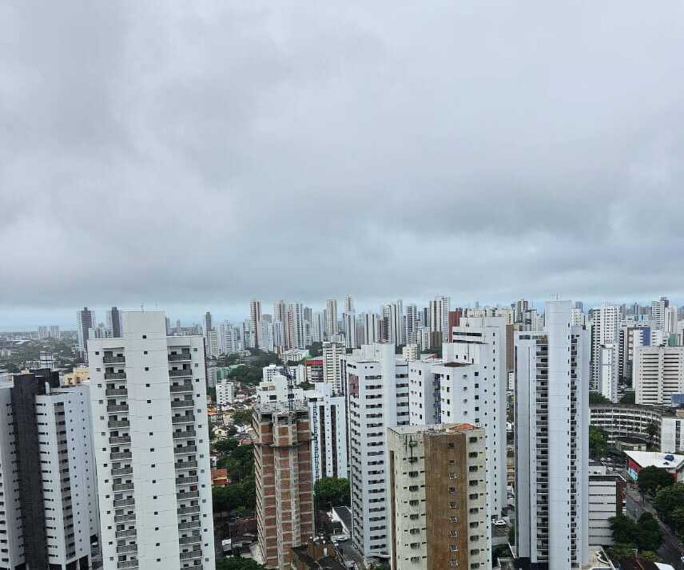 O Inmet tambm alertou para chuvas fortes na regio (Cortesia)