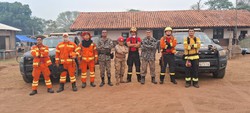  Bombeiros pernambucanos  retornam da misso de ajuda humanitria na Bolvia (Foto: SDS-PE)