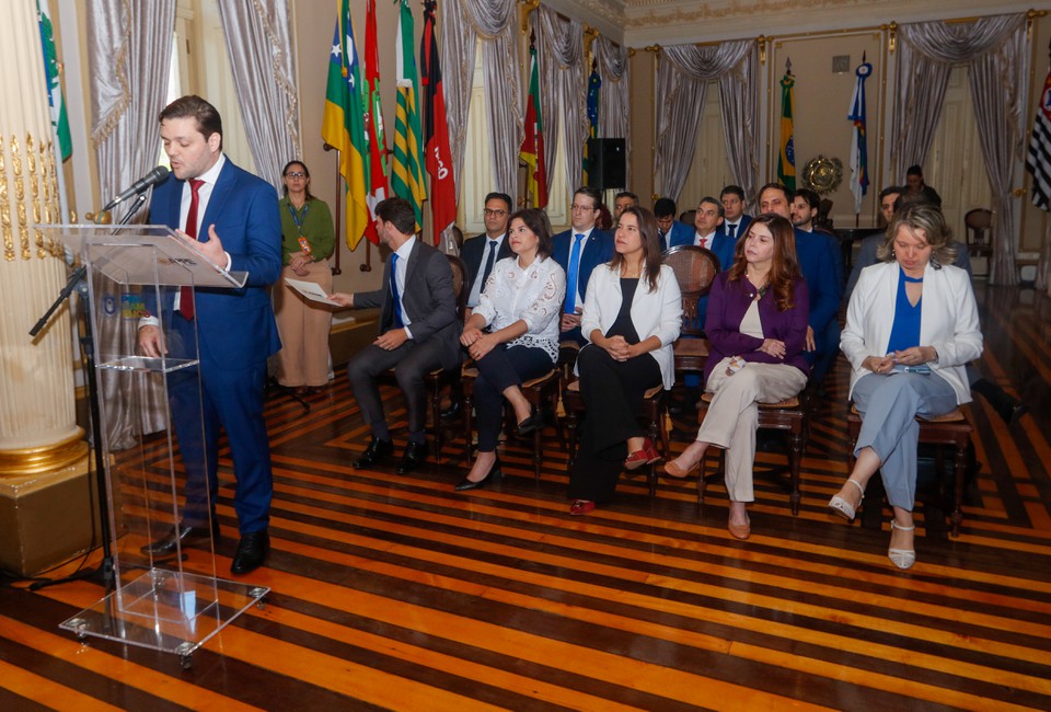 Na foto, Márcio Winicius discursa.  (Foto: Marina Torres/DP)