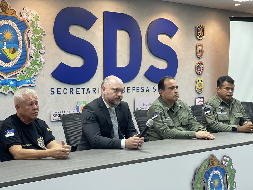 A SDS detalhou na manh desta segunda (26), as prises de suspeitos de integrar faces que esto disputando territrio do trfico de drogas em Itamarac, no Grande Recife  (Foto: Romulo Chico/DP )