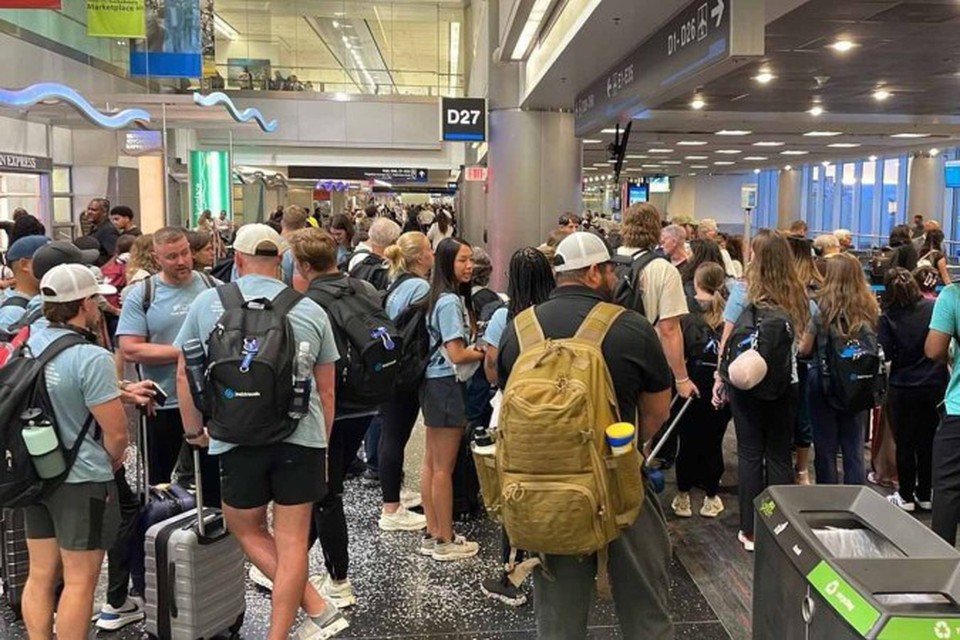 
Aeroporto de Miami est superlotado. No h previso de normalidade dos voos (foto: Material cedido ao Correio)