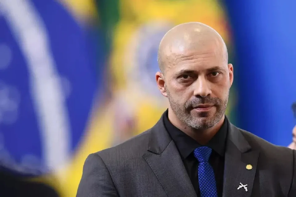 
Moraes negou a progresso de pena alegando que  invivel atender o pedido sem que haja o pagamento da pena pecuniria fixada (foto: EVARISTO SA/AFP)