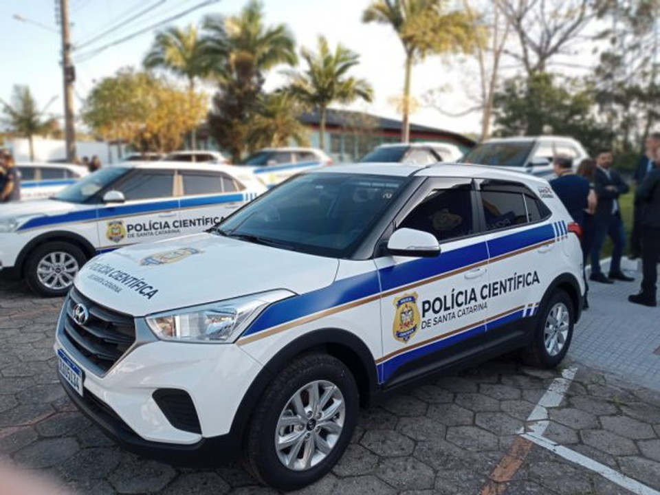 De acordo com a Polcia Cientfica de Santa Catarina, os corpos foram periciados, identificados e liberados (foto: Divulgao )