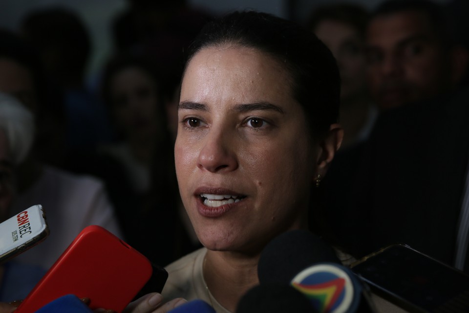 A governadora Raquel Lyra comentou sobre a paralisao dos rodovirios  (Foto: Rafael Vieira/DP )