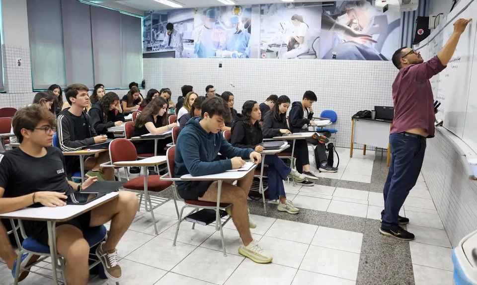 
O SSA  o processo seletivo responsvel pelo preenchimento de 50% das vagas dos cursos superiores da Universidade de Pernambuco (UPE) (Foto: Jos Cruz/Agncia Brasil)