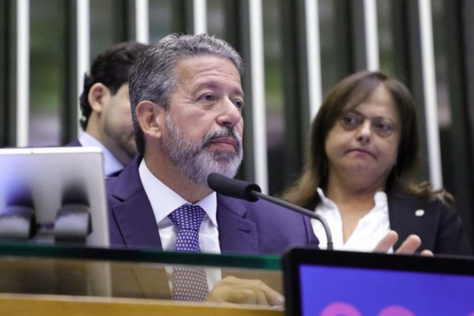 O objetivo do presidente da Cmara, Arthur Lira (PP-AL),  concluir a votao antes do incio do recesso parlamentar, que comea no dia 18  (Crdito: Mrio Agra/Cmara dos Deputados)